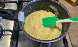 formaggio sciolto nel pentolino