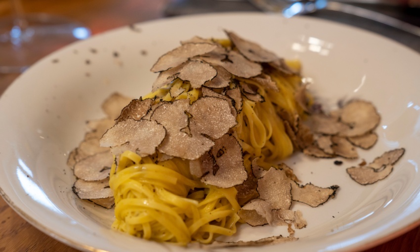 linguine al tartufo