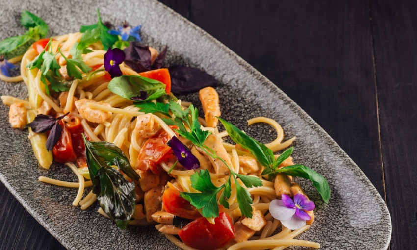 spaghetti con fiori