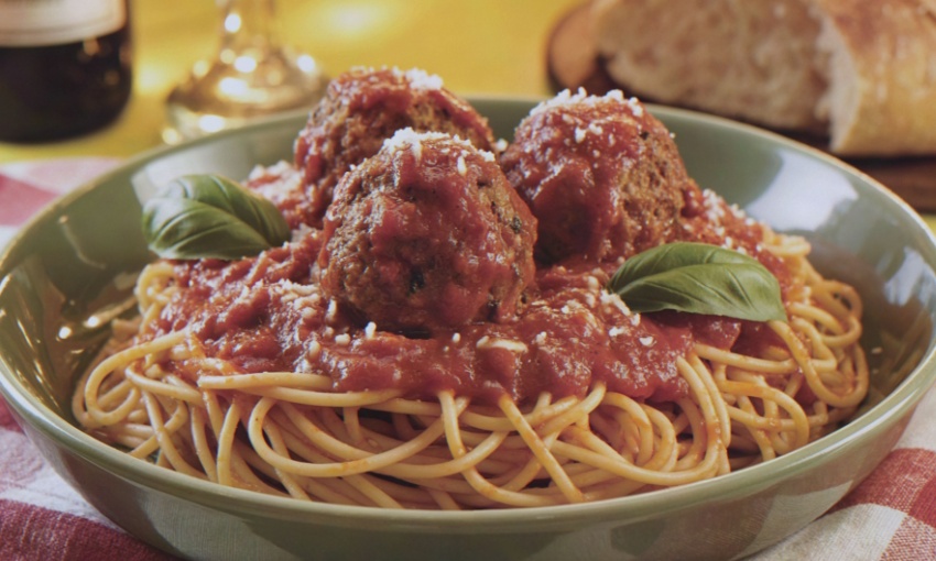 spaghetti con polpette