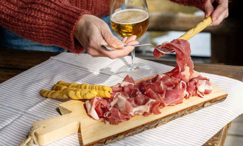 aperitivo nelle dolomiti