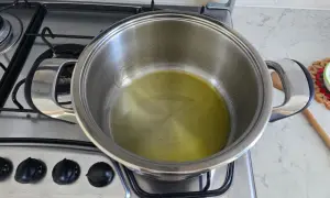olio in pentola capiente