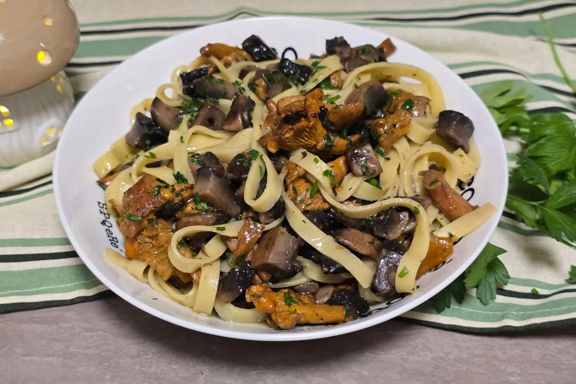 tagliatelle ai funghi